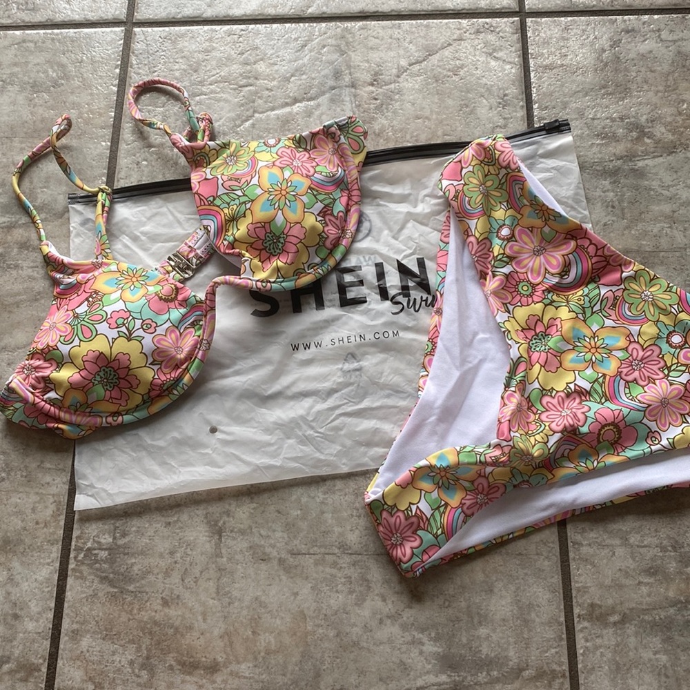 ✨NEW 👙✨